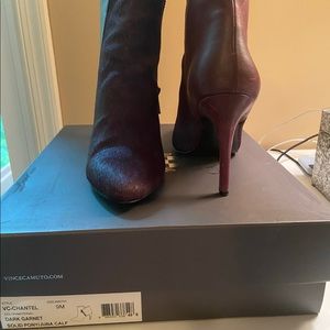 Size 9 Vince camuto booties